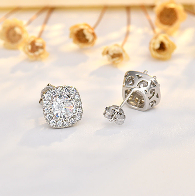 Three-piece Round Zircon Earrings Square Four-claw Earrings